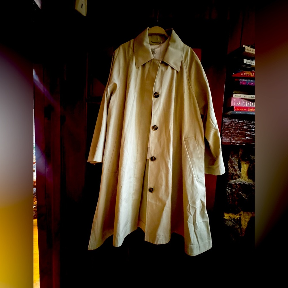 OVERSIZED VOLUMINOUS CAR COAT